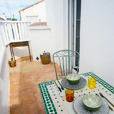 Estudio Holiday home Piles
